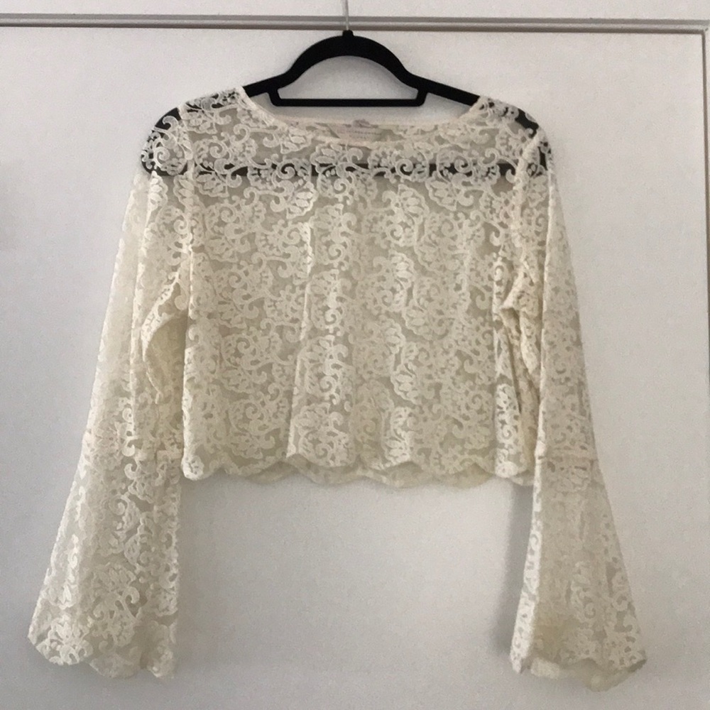 Bell sleeve crop top